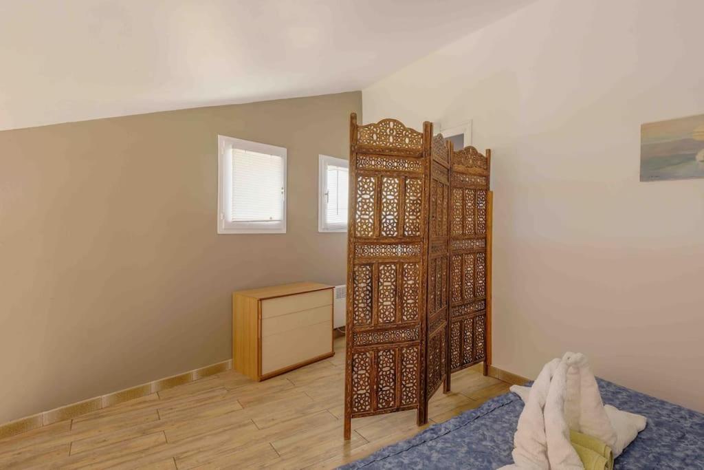 Apartmán Au Bord De L'Eau Fleury  Exteriér fotografie